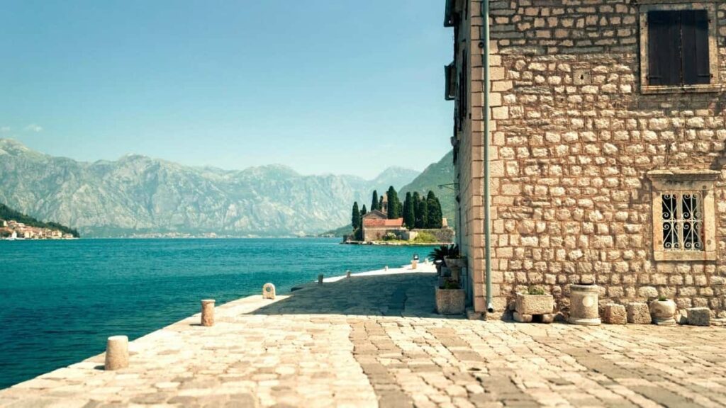 Praktican vodic za oglasivace iz Srbije: kako locirati i angazovati brazilske Telegram kreatore koji ciljaju fanove muzike, uz taktike, cene i primer koji radi 2025.