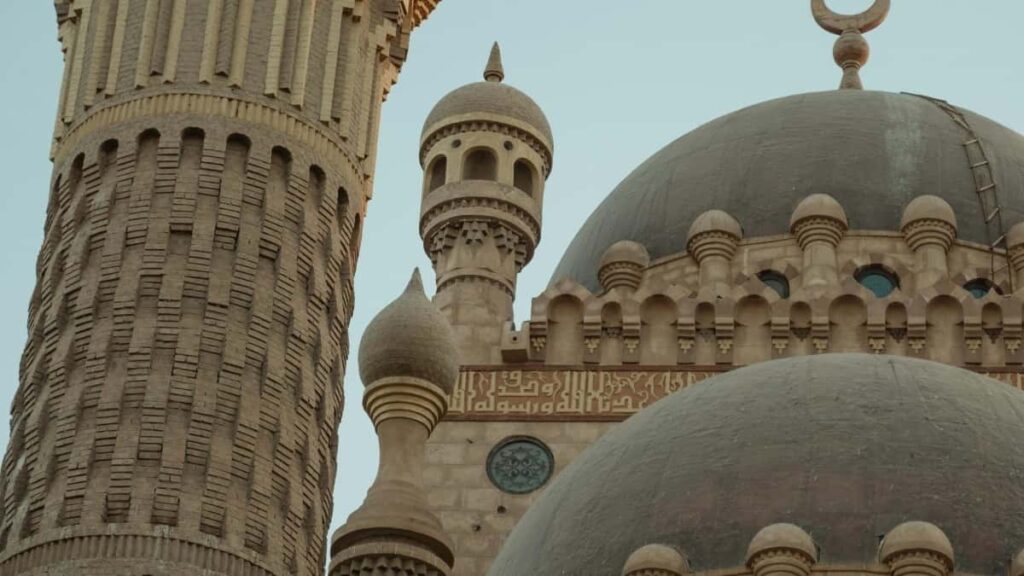 Praktican vodic za kreatore iz Srbije: kako dopreti do brendova iz Bahreina putem Netflix integracija i ponuditi im pre/posle transformacije koje prave utisak.