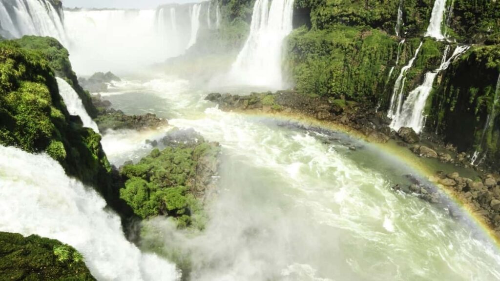 Praktican vodic za kreatore iz Srbije: kako targetirati i pitchovati latvijske brendove za sponzorisane Twitch streamove taktike, lokalni uvidi i predlosci za outreach.