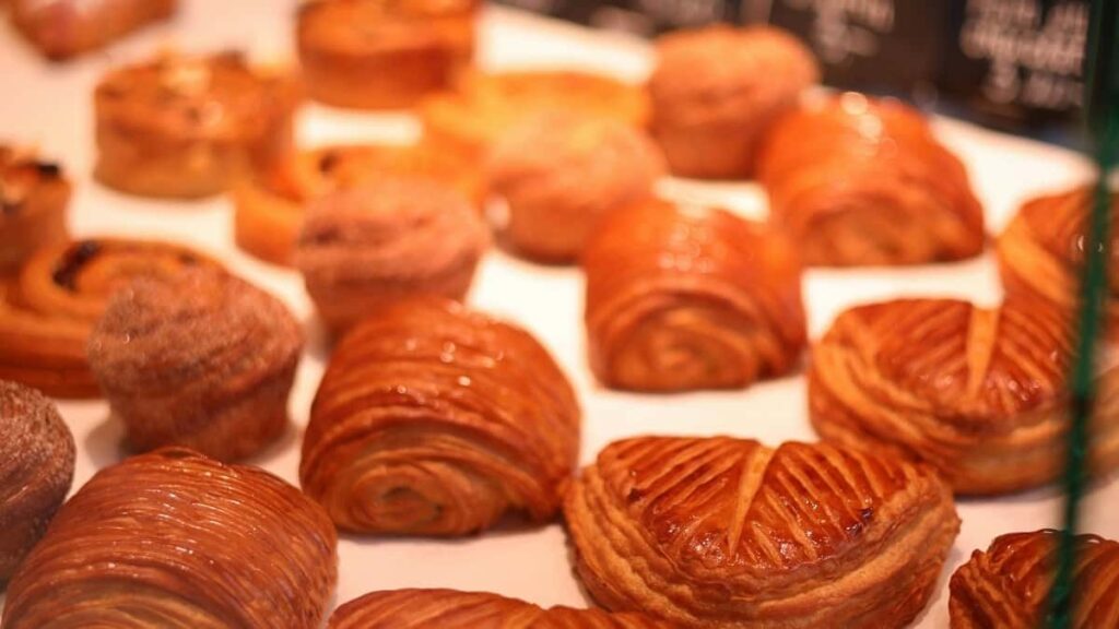 Praktican vodic za kreatore iz Srbije: kako pronaci i kontaktirati latvijske brendove na Kuaishou, pregovori o ogranicenim popustima i taktike za brzo deljenje kodova.