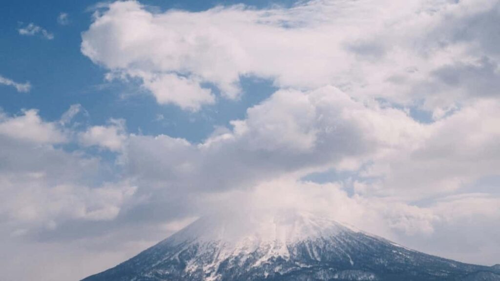 Praktican vodic za kreatore iz Srbije: kako kontaktirati brendove iz Alzira na Snapchat-u i plasirati ogranicene kodove za popust taktike, primeri i rizici.