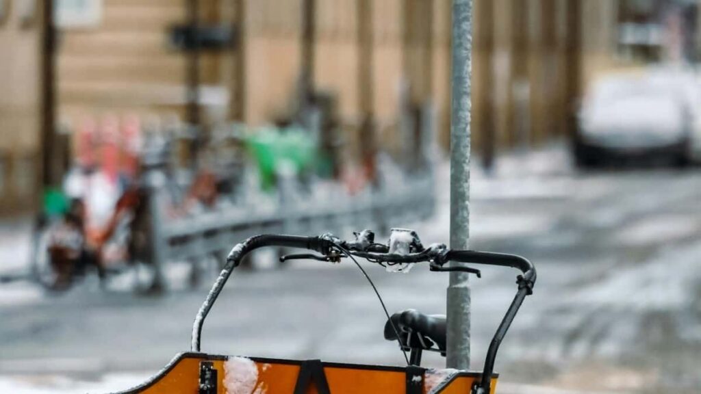 Praktican vodic za kreatore iz Srbije: kako ciljano pristupiti mongolskim brendovima na Kuaishou i dogovoriti placene, visokokonvertujuce tutorijale.