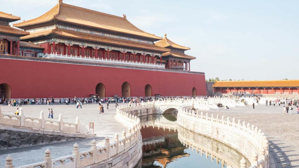 Praktican vodic za srpske oglasivace: kako pronaci, proceniti i sklopiti saradnje sa YouTube kreatorima iz Bangladesa za cobranded produkt dropove.